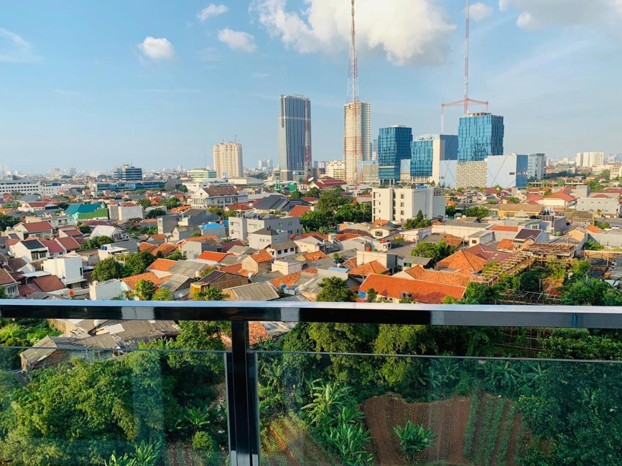 Sewa Maqna Meruya Kebon Jeruk Puri Indah Loft Apartemen